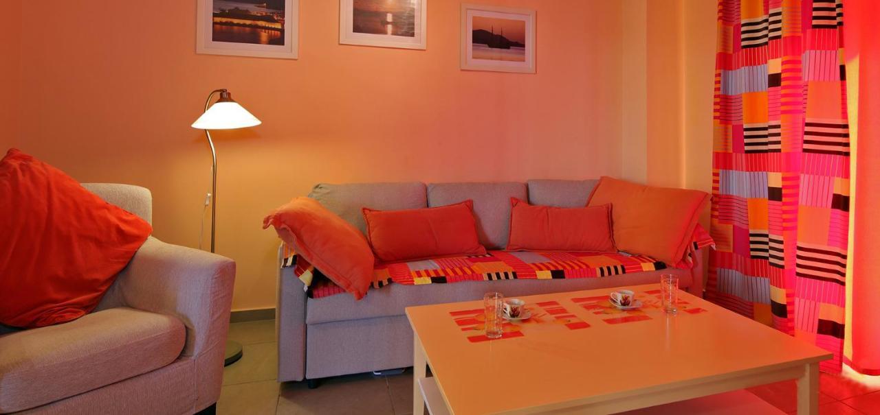 Aparthotel Oasis By The Sea Chiliadou  Exterior foto